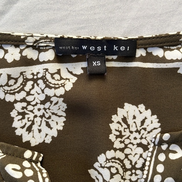 Xtra small blouse - Picture 2 of 4